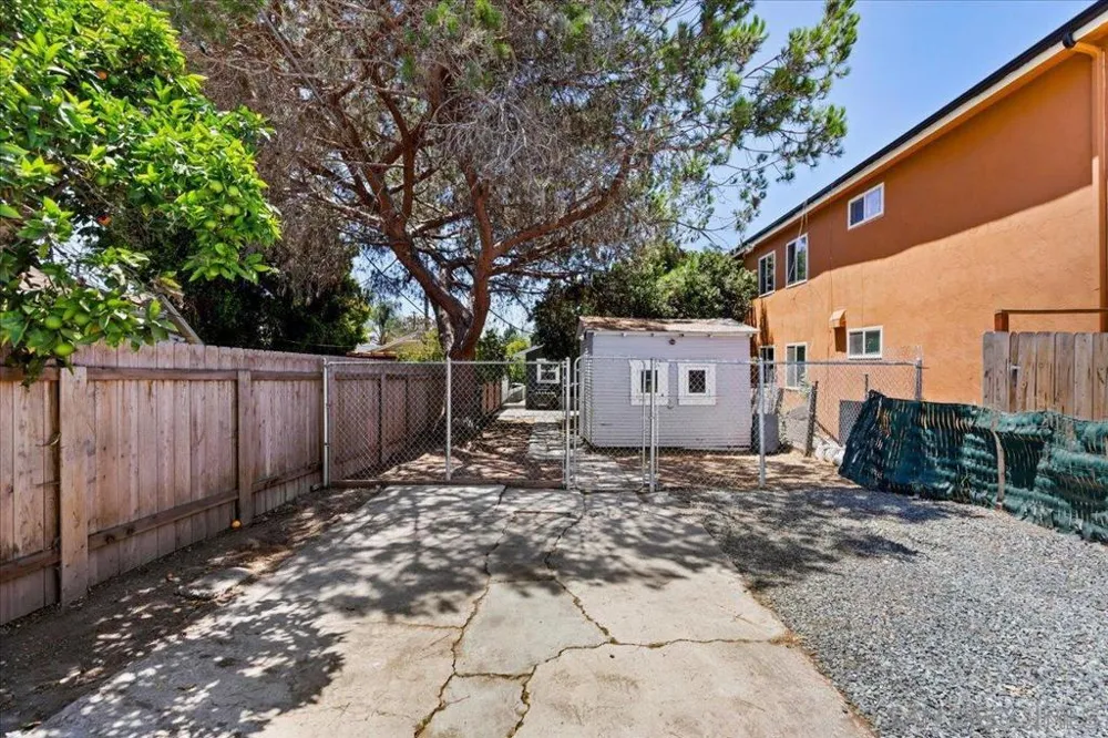 4521 39th St. San Diego, CA 92116
