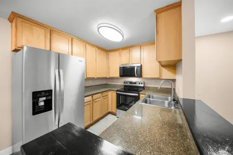 3635 Grove #268