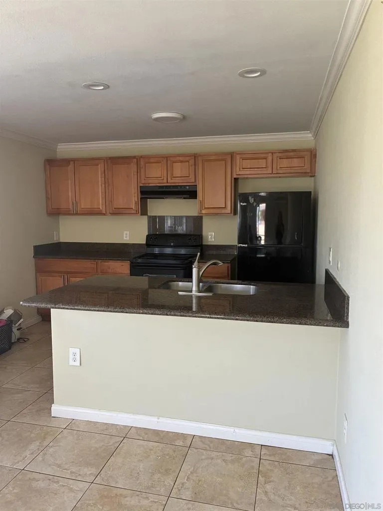 2817 Iris #A San Ysidro, CA 92173
