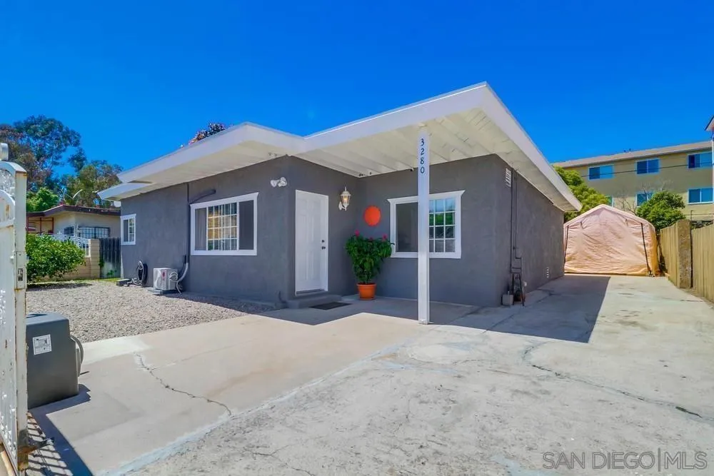 3280 Gillette Street San Diego, CA 92102