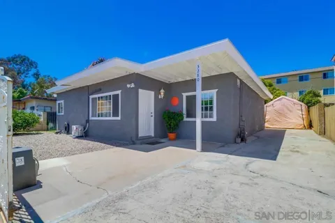 3280 Gillette Street