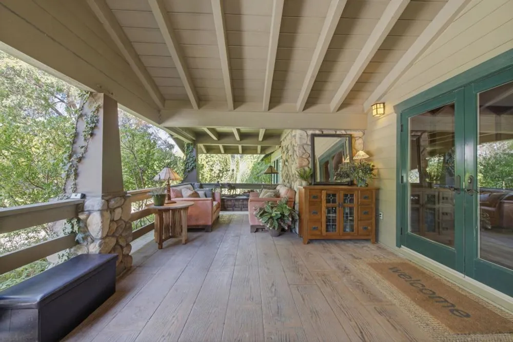 13327 Calle Colina Poway, CA 92064