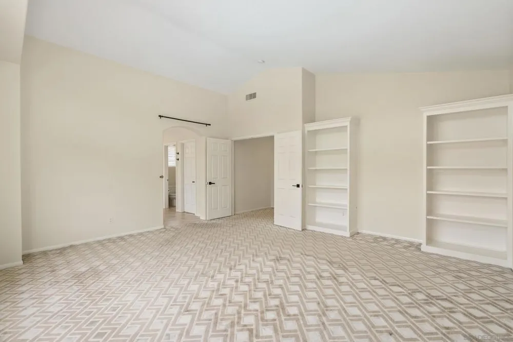 7027 Rockrose Terrace Carlsbad, CA 92011