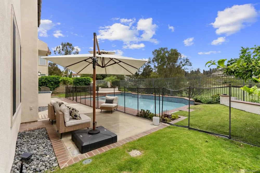 7027 Rockrose Terrace Carlsbad, CA 92011
