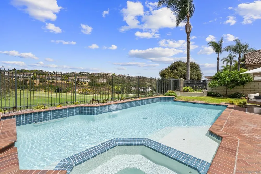 7027 Rockrose Terrace Carlsbad, CA 92011