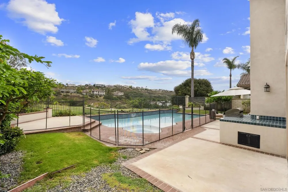 7027 Rockrose Terrace Carlsbad, CA 92011