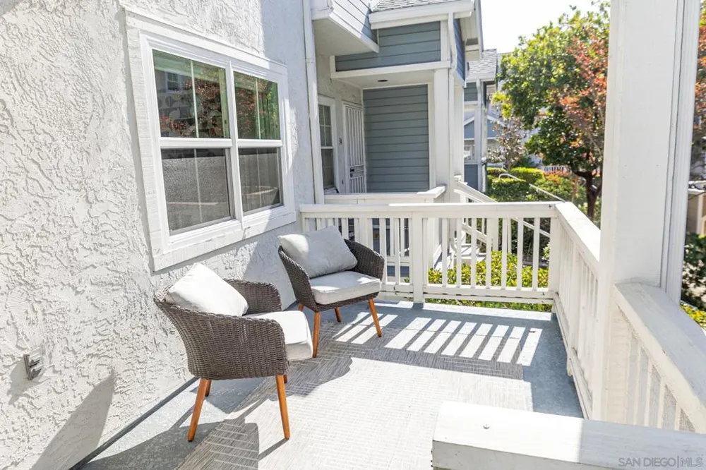 10060 Scripps Vista Way #33 San Diego, CA 92131