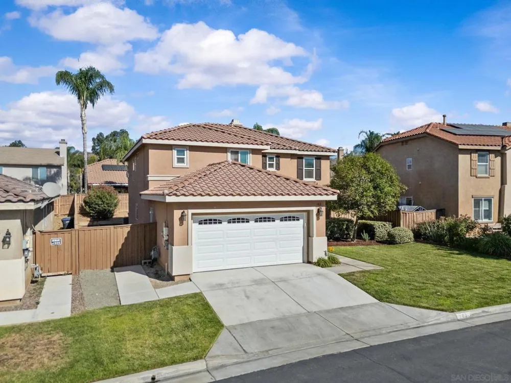 183 La Amistad Way Hemet, CA 92545