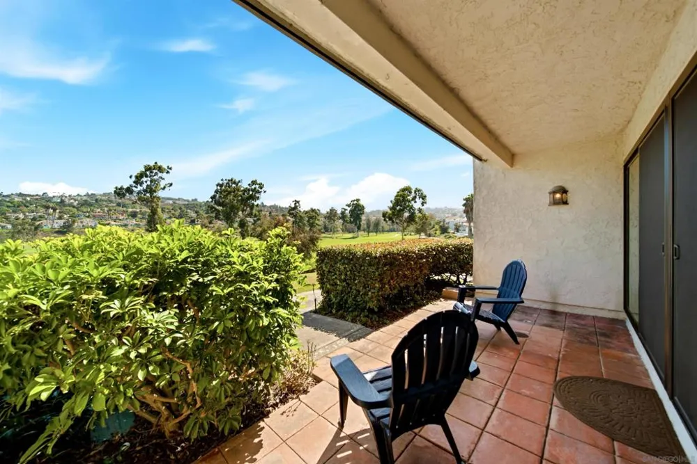 2510 Navarra #505 Carlsbad, CA 92009
