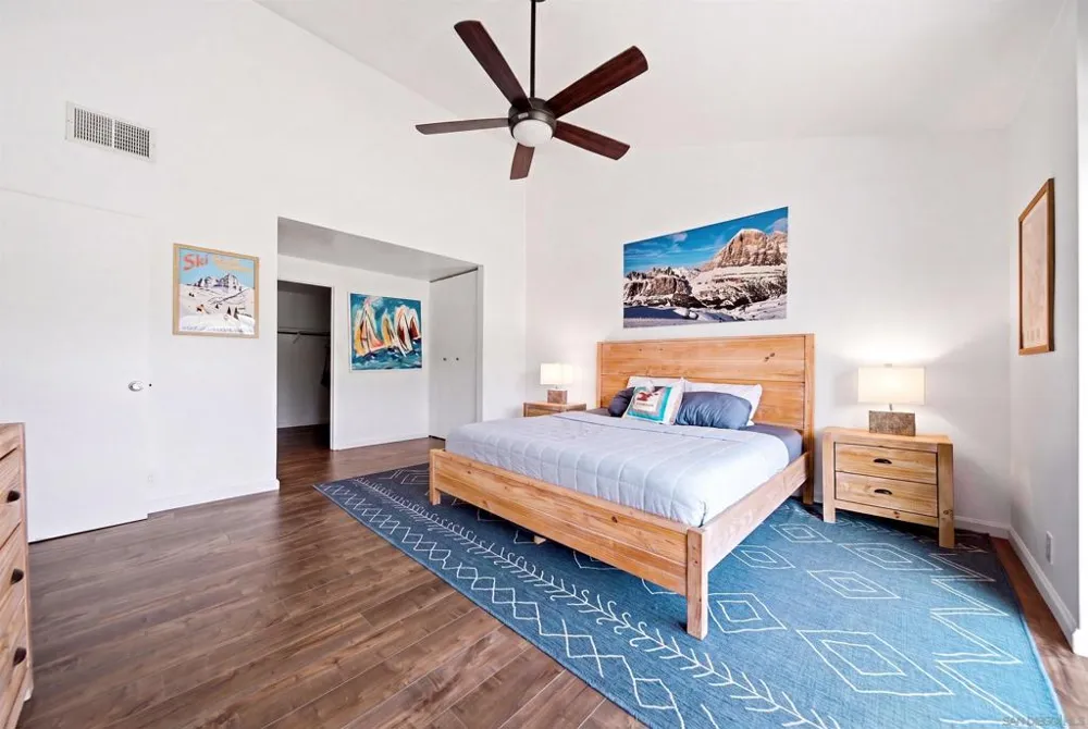 2510 Navarra #505 Carlsbad, CA 92009