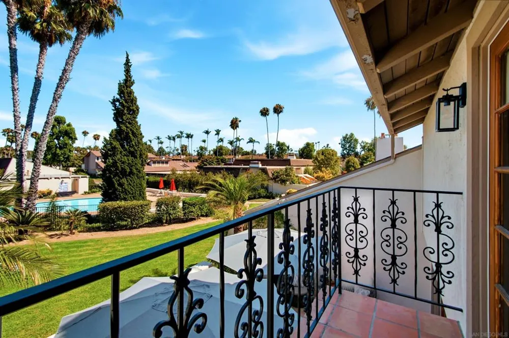 137 Via Coronado Rancho Santa Fe, CA 92091