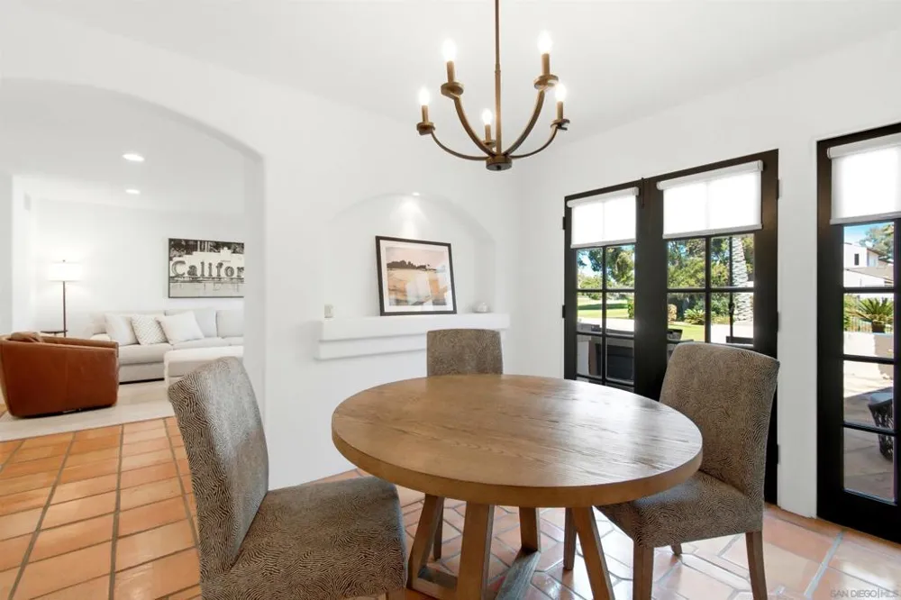 137 Via Coronado Rancho Santa Fe, CA 92091
