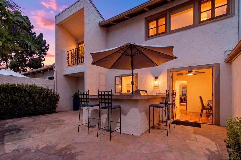 137 Via Coronado Rancho Santa Fe, CA 92091
