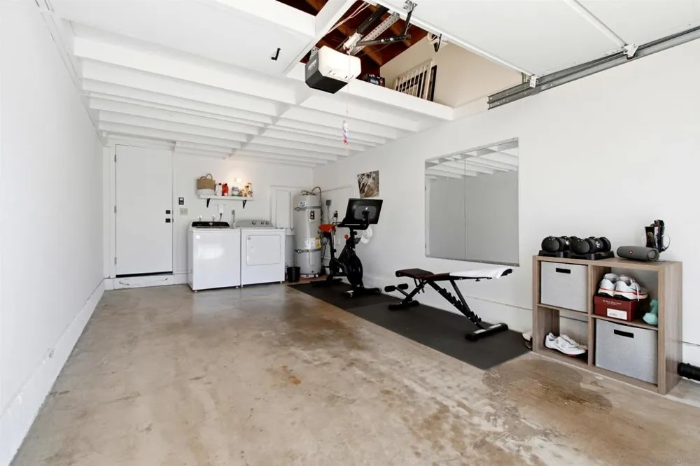 137 Via Coronado Rancho Santa Fe, CA 92091