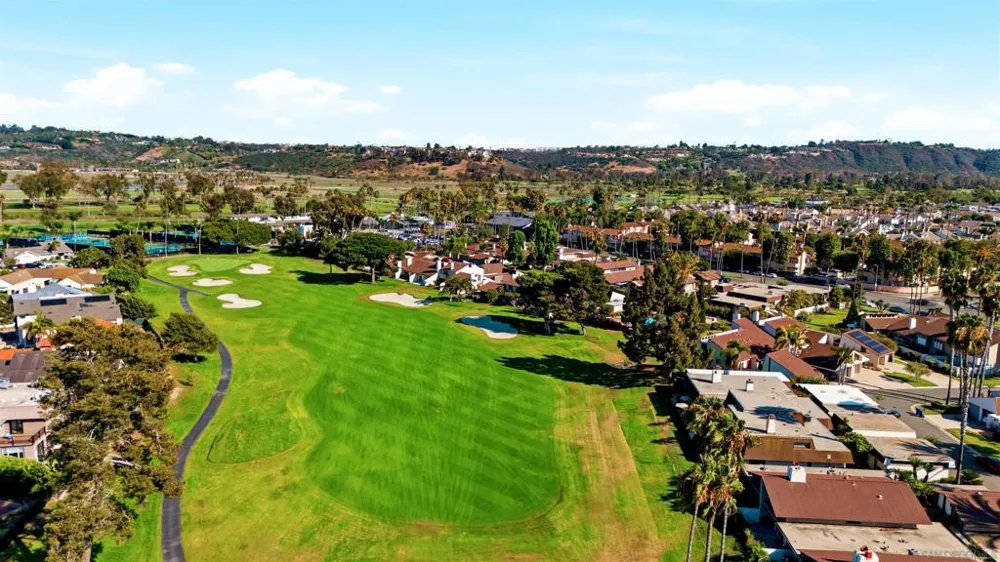 137 Via Coronado Rancho Santa Fe, CA 92091
