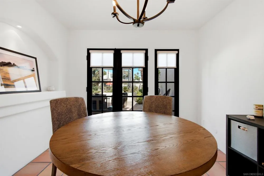 137 Via Coronado Rancho Santa Fe, CA 92091