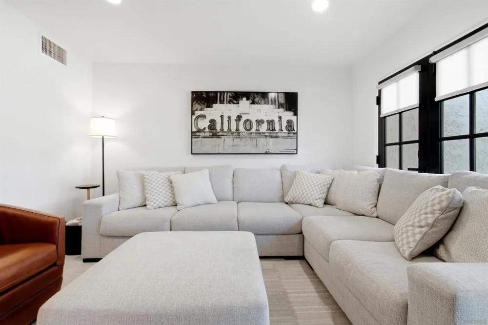 137 Via Coronado Rancho Santa Fe, CA 92091