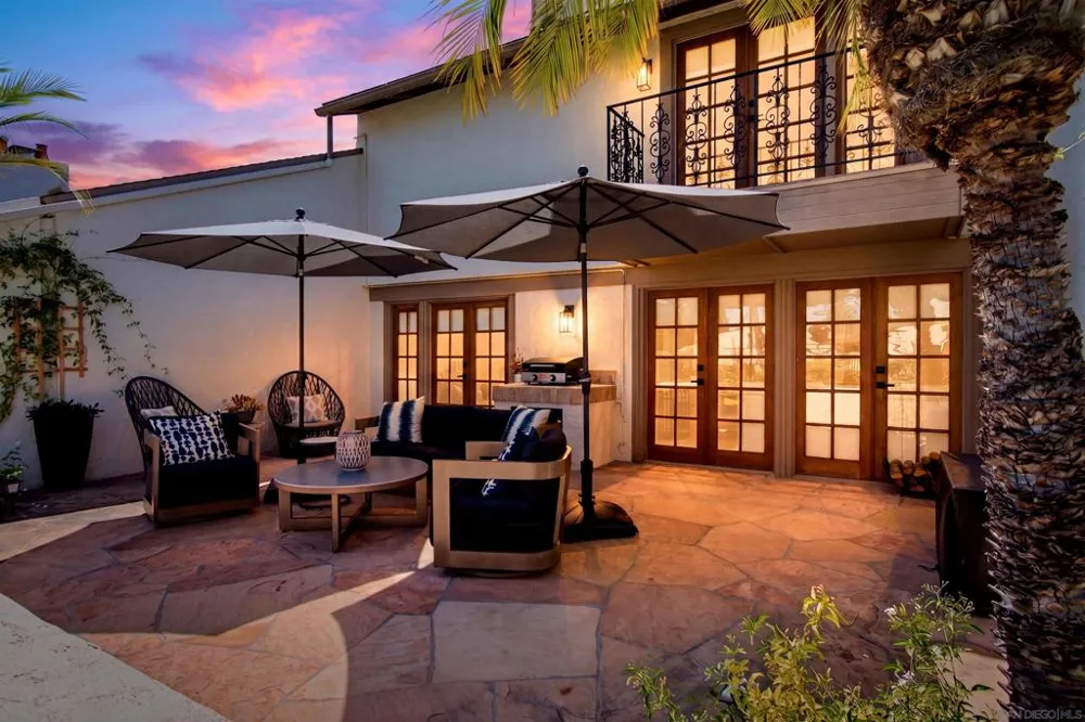 137 Via Coronado Rancho Santa Fe, CA 92091