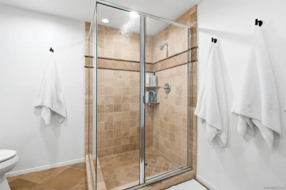 137 Via Coronado Rancho Santa Fe, CA 92091