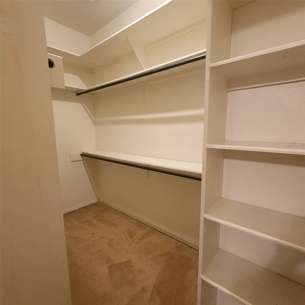212 W Knox Street #2 Ennis, TX 75119