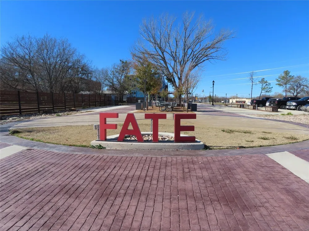 112 E Greenhill Lane #304 Fate, TX 75132