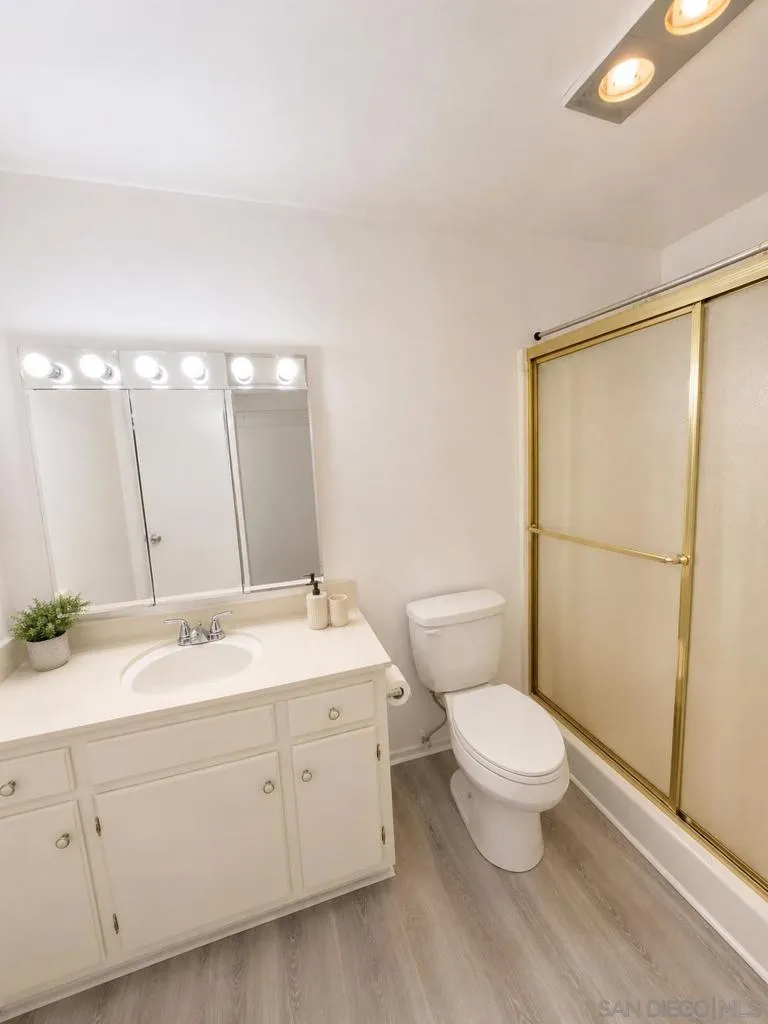 7835 Cowles Mtn #B10 San Diego, CA 92119