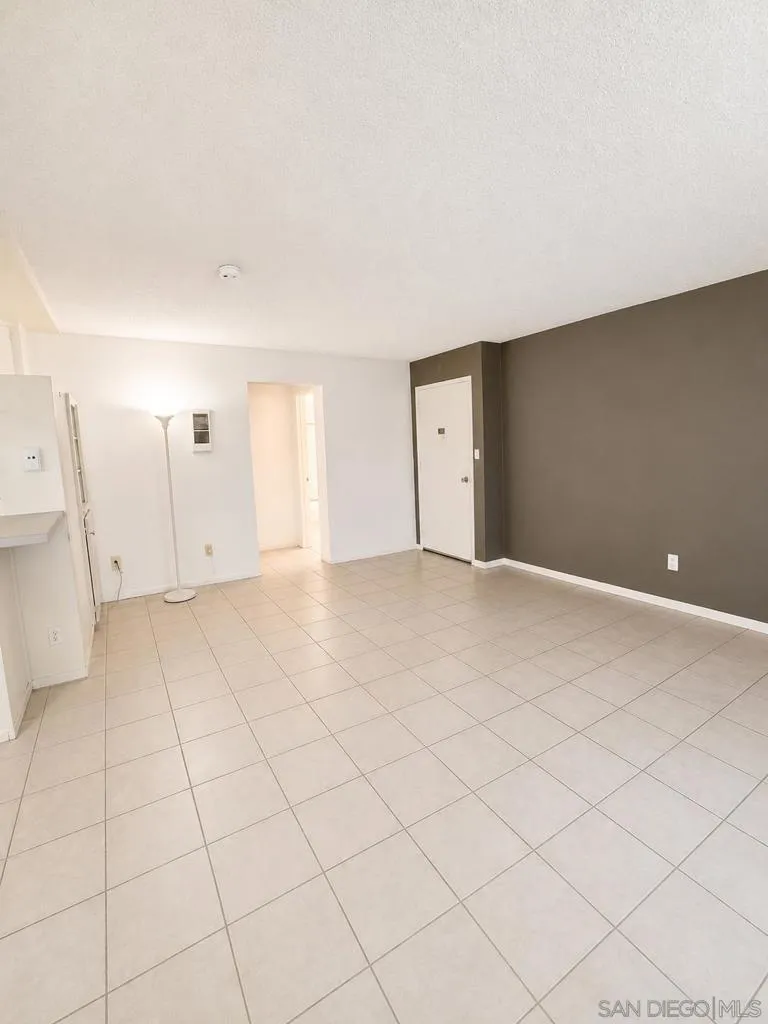 7835 Cowles Mtn #B10 San Diego, CA 92119