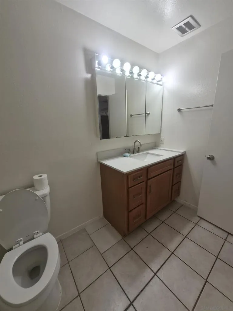 7835 Cowles Mtn #B10 San Diego, CA 92119