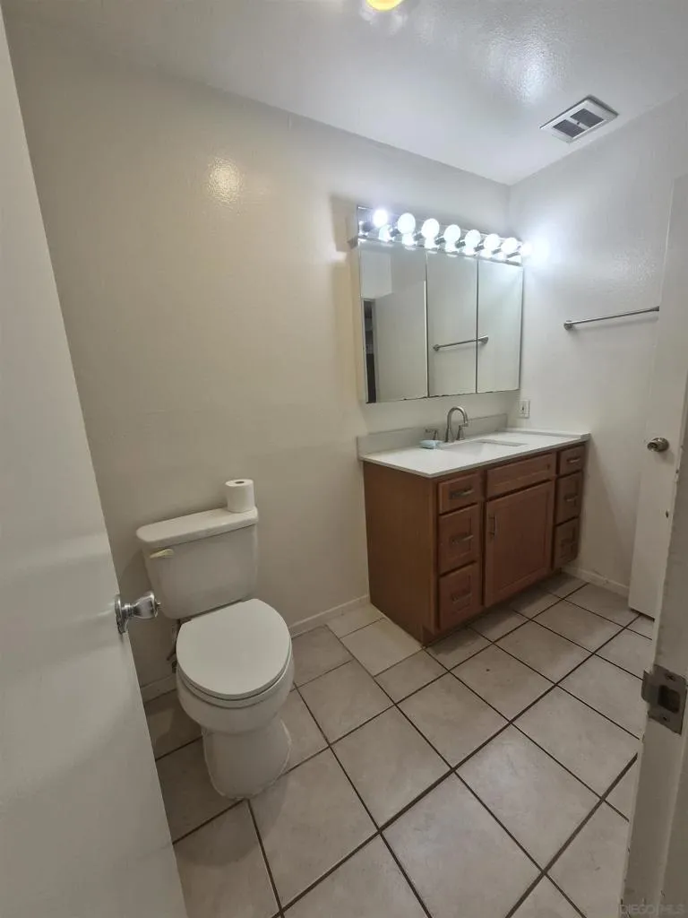 7835 Cowles Mtn #B10 San Diego, CA 92119