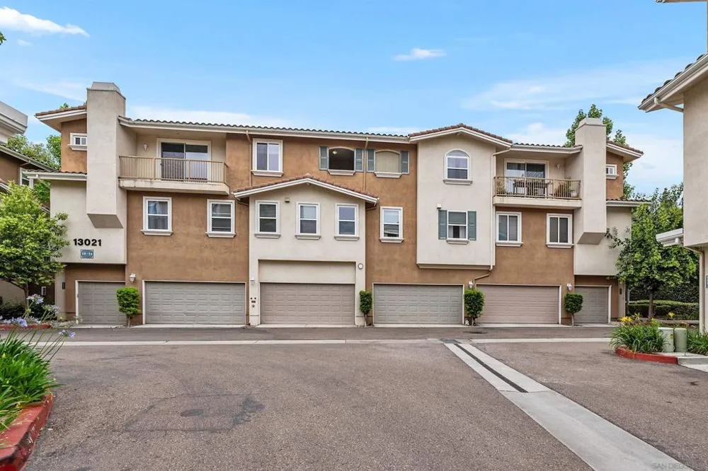 13021 Evening Creek Dr S #21 San Diego, CA 92128