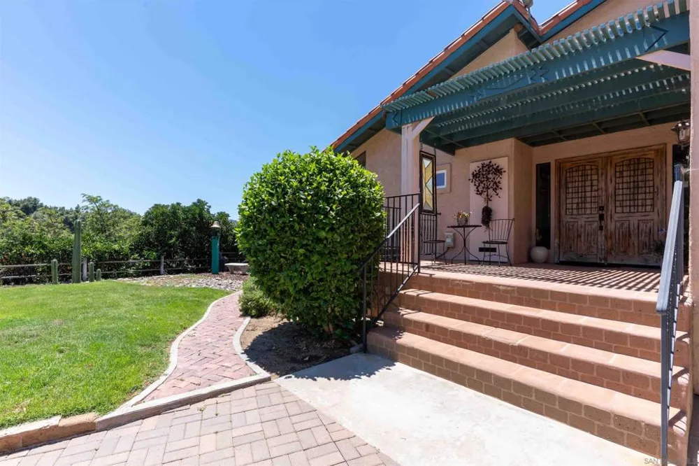31515 Calle Joya Bonsall, CA 92003