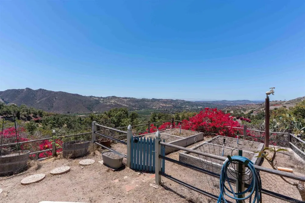 31515 Calle Joya Bonsall, CA 92003