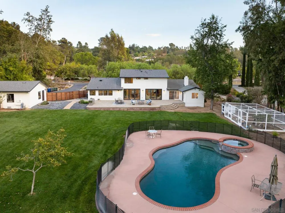 13610 Rostrata Rd Poway, CA 92064