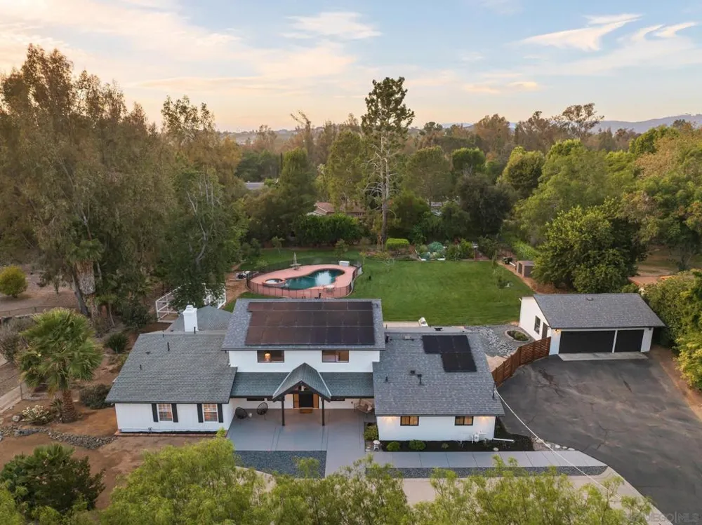 13610 Rostrata Rd Poway, CA 92064