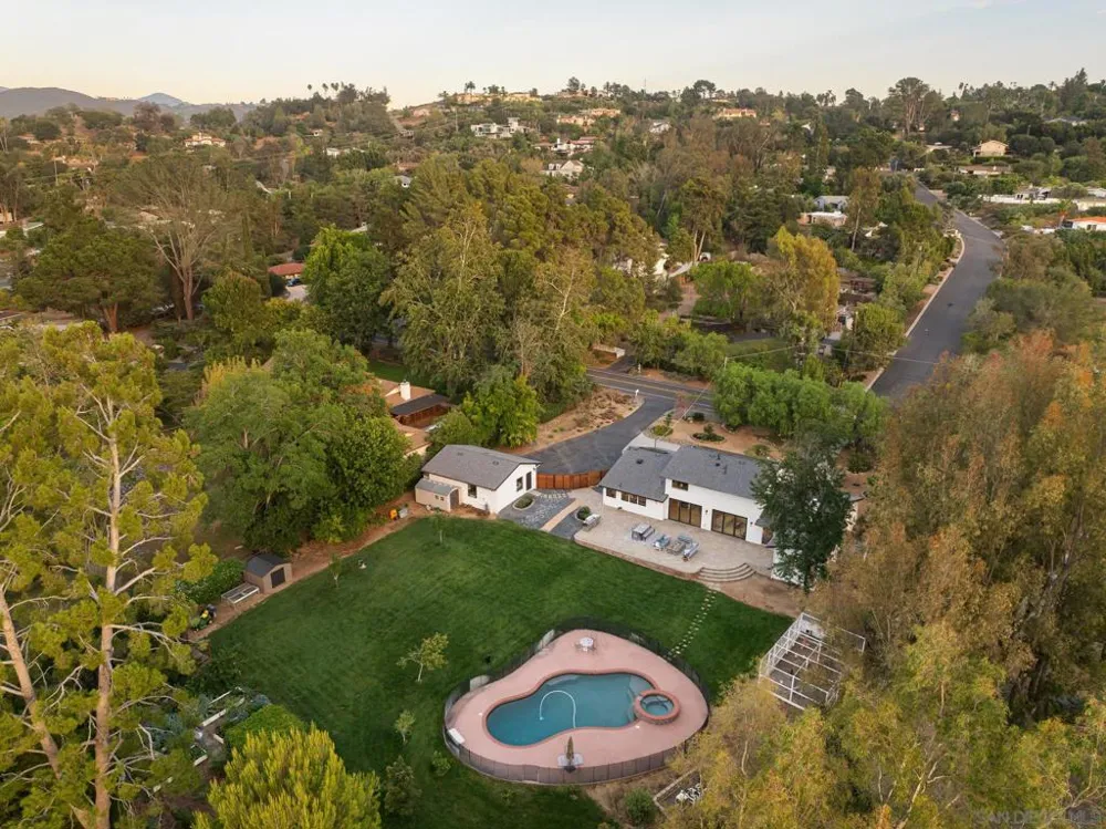 13610 Rostrata Rd Poway, CA 92064