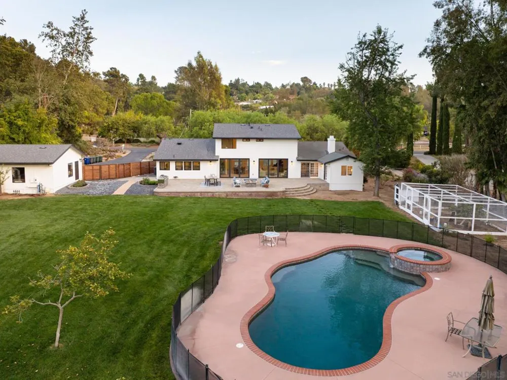 13610 Rostrata Rd Poway, CA 92064