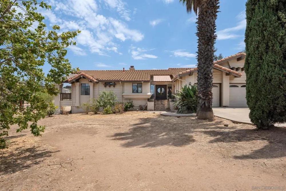 266 Woodmeadow Ln Ramona, CA 92065