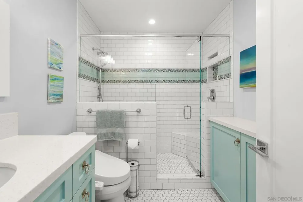 909 Olive Ave Coronado, CA 92118