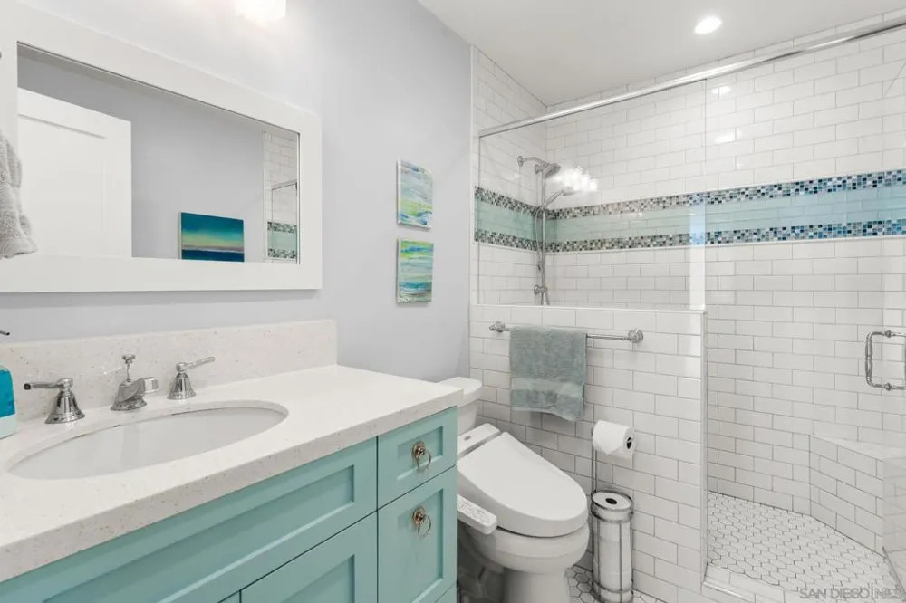 909 Olive Ave Coronado, CA 92118