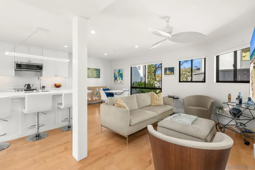909 Olive Ave Coronado, CA 92118