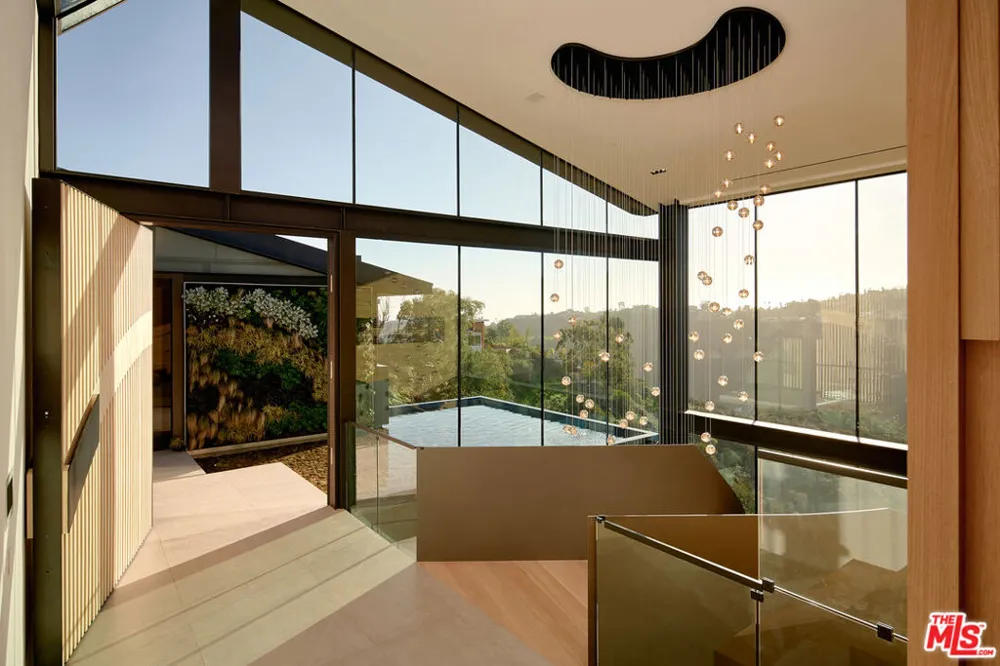 1857 Bel Air Road Los Angeles, CA 90077