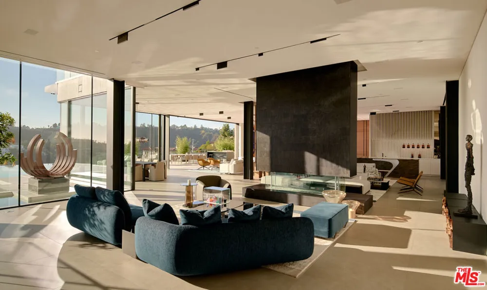 1857 Bel Air Road Los Angeles, CA 90077