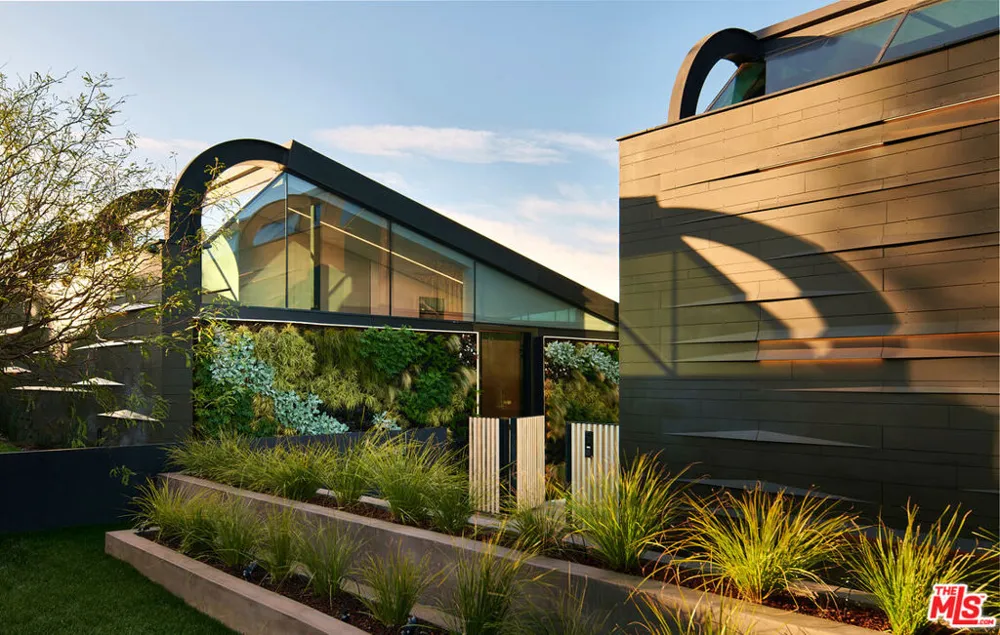 1857 Bel Air Road Los Angeles, CA 90077