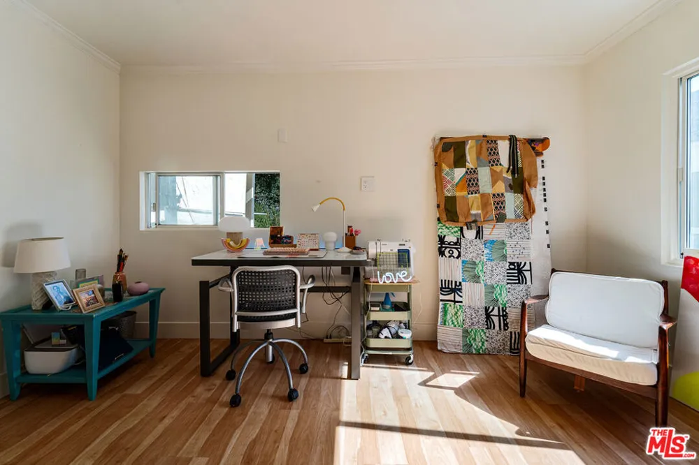3001 Passmore Drive Los Angeles, CA 90068
