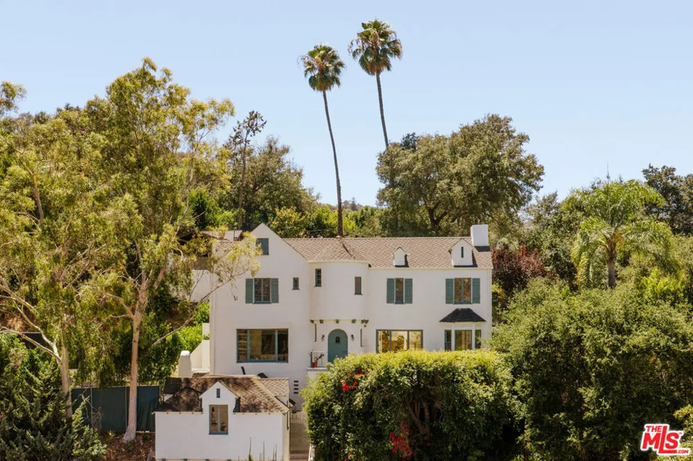 3001 Passmore Drive Los Angeles, CA 90068