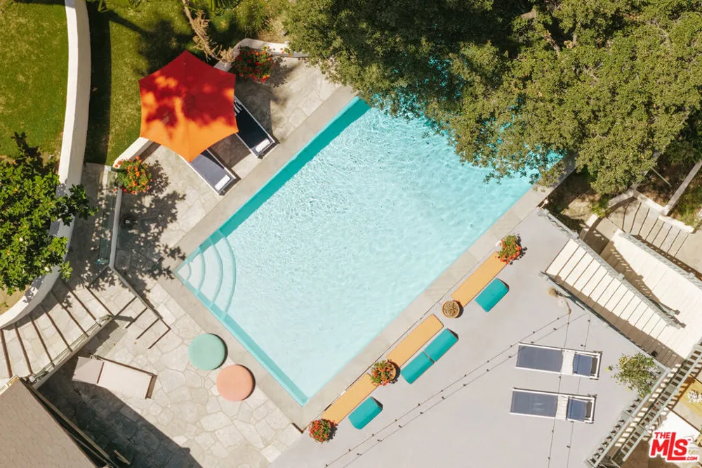 3001 Passmore Drive Los Angeles, CA 90068