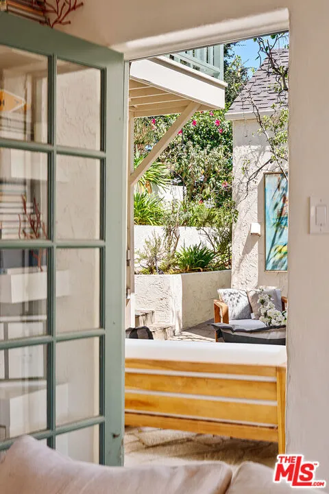 3001 Passmore Drive Los Angeles, CA 90068