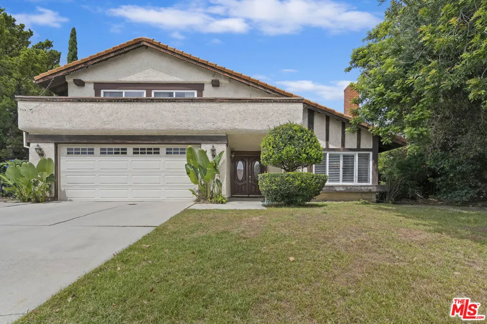 19423 Twin Hills Place Porter Ranch, CA 91326