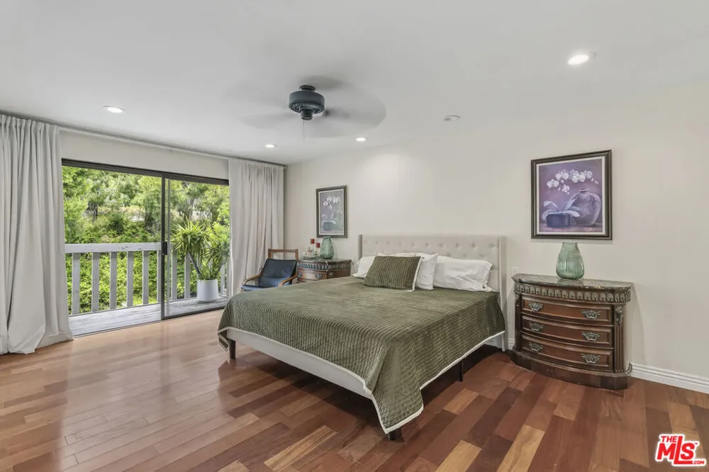 19423 Twin Hills Place Porter Ranch, CA 91326