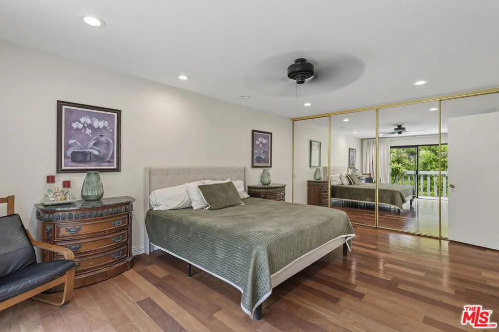 19423 Twin Hills Place Porter Ranch, CA 91326